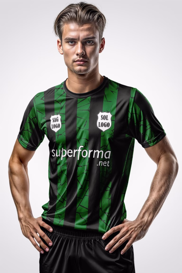 Yeşil Siyah Çubuklu Halı Saha Forma